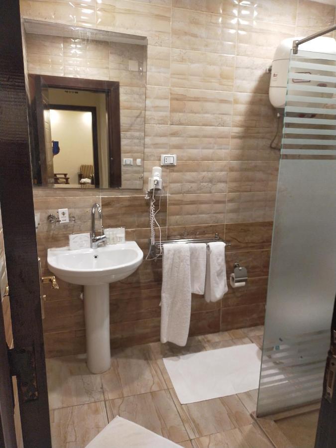 26th Of July Hotel de apartamente